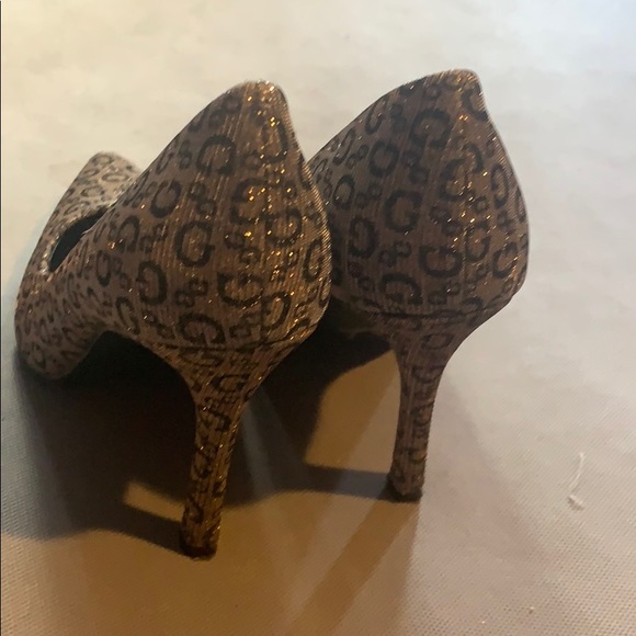 Guess sparkly high heel shoe pumps - Picture 3 of 4